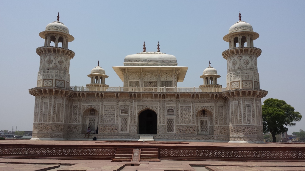 baby-taj-agra-india